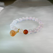 Load image into Gallery viewer, White Agate Carnelian Pear Beads Bracelet 白玛瑙盐源玛瑙梨手串
