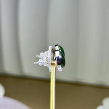 Load image into Gallery viewer, 925 Silver Green Nephrite Greenstone Earrings 和田玉碧玉镶嵌银耳钉
