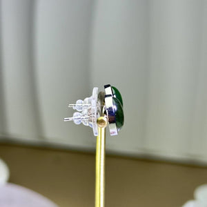 925 Silver Green Nephrite Greenstone Earrings 和田玉碧玉镶嵌银耳钉