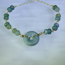 将图片加载到图库查看器，Blue Jade Lucky Buckle Beads Bracelet 糯种蓝水翡翠平安扣珠链手链
