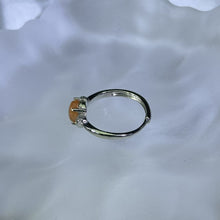 Load image into Gallery viewer, Golden Strawberry Quartz Adjustable Ring 金草莓晶镶嵌活口戒指
