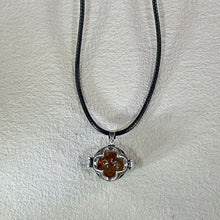 Load image into Gallery viewer, Citrine Bead Pendant Necklace 黄水晶嘎乌盒吊坠项链
