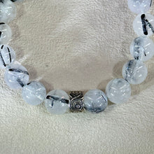 Load image into Gallery viewer, Black Tourmalined Quartz Beads Bracelet 黑发晶水晶手串
