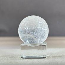 将图片加载到图库查看器，Clear Quartz Crystal Ball 白水晶球
