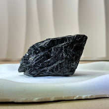 将图片加载到图库查看器，Black Tourmaline Ore Stone 黑碧玺原石
