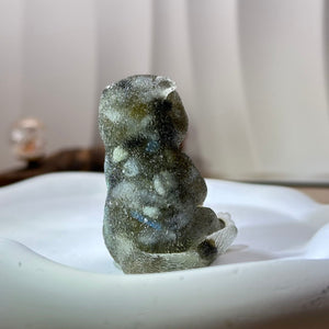 Labradorite Resin Cat 拉长石灰月光石滴胶猫咪