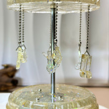 Load image into Gallery viewer, Citrine Resin Carousel Music Box 黄水晶滴胶旋转木马音乐盒
