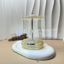 Load image into Gallery viewer, Citrine Resin Carousel Music Box 黄水晶滴胶旋转木马音乐盒
