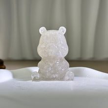 将图片加载到图库查看器，Moonstone Resin Winnie the pooh 冰长石月光石滴胶维尼熊
