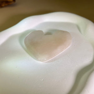 Rose Quartz GuaSha Pad 粉水晶刮痧板