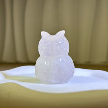 Load image into Gallery viewer, Rose Quartz Night Owl 粉水晶猫头鹰
