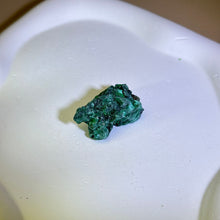 将图片加载到图库查看器，Malachite Ore Stone 孔雀石原石
