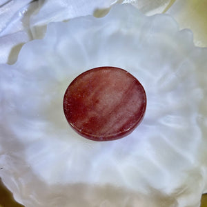 Red Strawberry Quartz Plate 红色草莓晶小碟