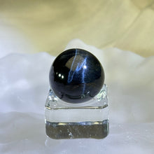 Load image into Gallery viewer, Blue Tiger‘s Eye Crystal Ball 蓝色虎眼石水晶球
