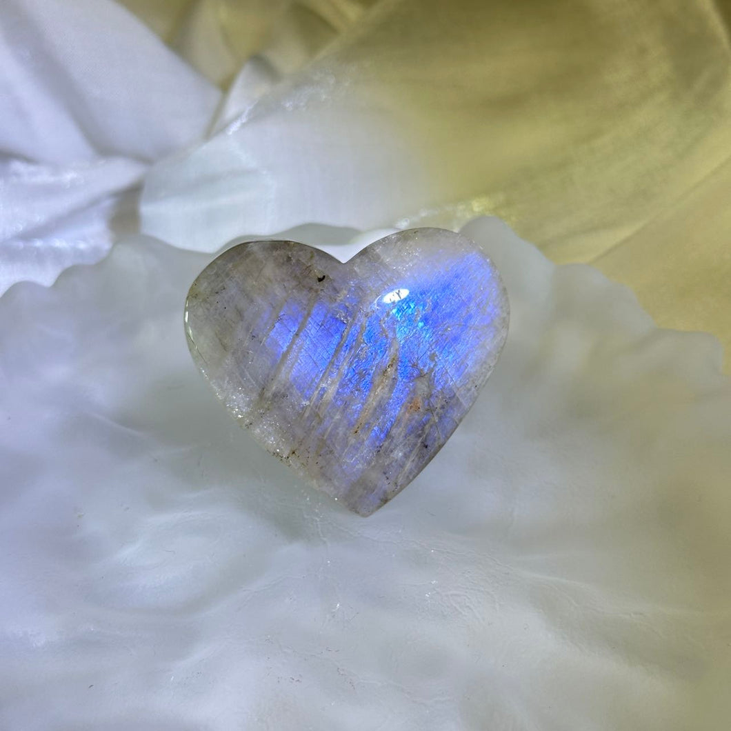 Moonstone Love Heart 冰长石月光石爱心