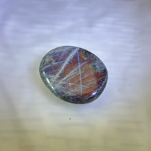 Load image into Gallery viewer, Labradorite Free Form Shape 拉长石随型
