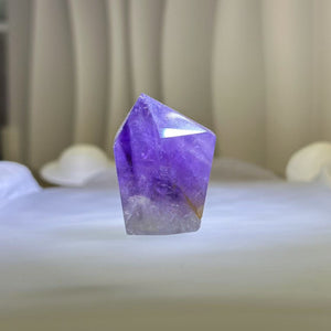 Amethyst Pointed Tower 紫水晶单尖六棱柱