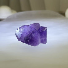 Load image into Gallery viewer, Amethyst Cluster 紫水晶晶花
