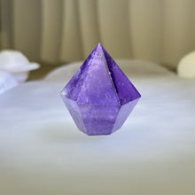 Load image into Gallery viewer, Amethyst Pointed Tower 紫水晶单尖六棱柱
