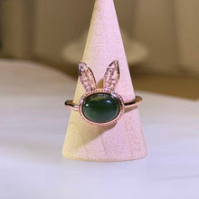 Load image into Gallery viewer, Green Nephrite "Rabbit" Adjustable Ring 和田玉青玉“萌兔”活口戒指
