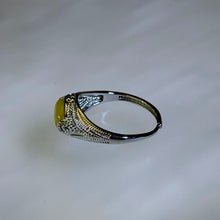 Load image into Gallery viewer, Yellow Opal Vintage Style Adjustable Ring 黄色欧泊复古活口戒指
