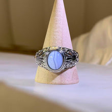 Load image into Gallery viewer, Blue Lace Agate Vintage Style Open Ring 蓝纹玛瑙复古活口戒指
