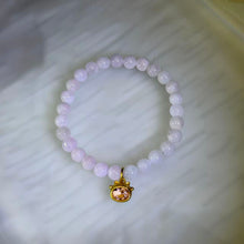 Load image into Gallery viewer, Morganite Maneki-Neko Fortune Cat Amulet Bracelet 摩根石招财猫守护手串
