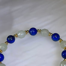 Load image into Gallery viewer, Lapis Lazuli Green Aventurine Bracelet 青金石绿东陵玉手链
