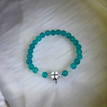 Load image into Gallery viewer, Amazonite White Clover Bracelet 天河石白润四叶草手链
