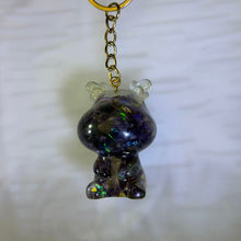 Load image into Gallery viewer, Amethyst Resin Reindeer Charm 紫水晶滴胶麋鹿挂件
