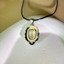 Load image into Gallery viewer, Citrine Pendant Necklace 黄水晶镶嵌吊坠项链
