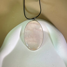 将图片加载到图库查看器，Rose Quartz Pendant Necklace 粉水晶吊坠项链
