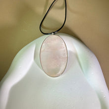 将图片加载到图库查看器，Rose Quartz Pendant Necklace 粉水晶吊坠项链
