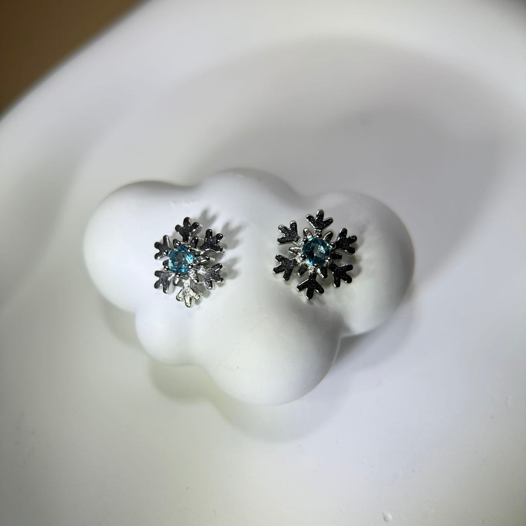 925 Silver Swiss Blue Topaz Snow Flake Earrings 瑞士蓝托帕石镶嵌雪花耳钉