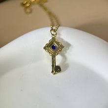 Load image into Gallery viewer, Lapis Lazuli Key Pendant 青金石镶嵌钥匙吊坠
