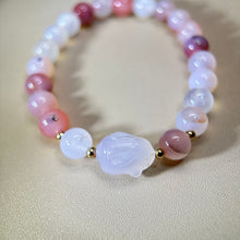 将图片加载到图库查看器，White Agate Carnelian Rabbit Beads Bracelet 白玛瑙粉色盐源玛瑙兔子手串
