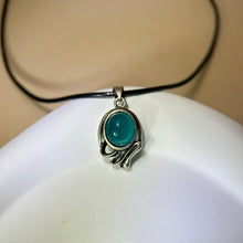 Load image into Gallery viewer, Amazonite Pendant Necklace 天河石镶嵌吊坠项链
