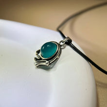 Load image into Gallery viewer, Amazonite Pendant Necklace 天河石镶嵌吊坠项链
