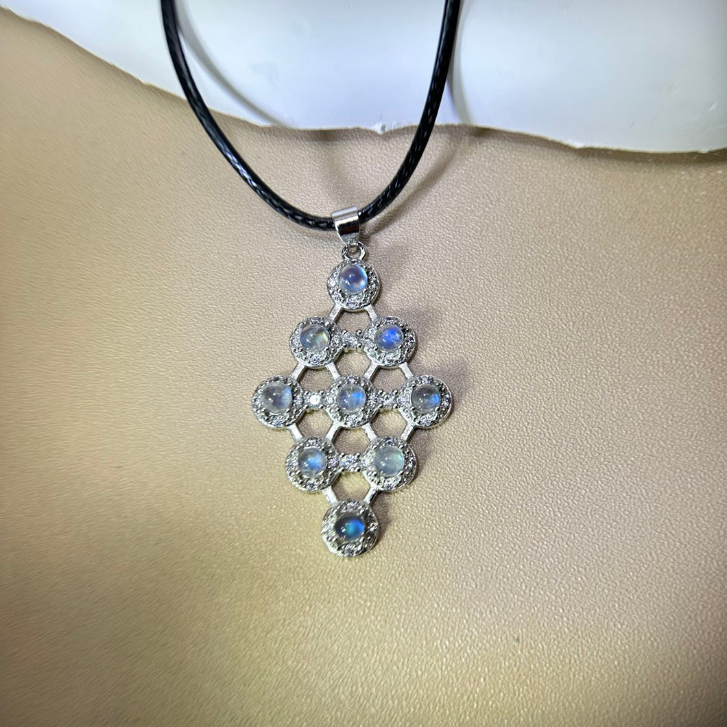 Moonstone Pendant Necklace 冰长石月光石镶嵌吊坠项链