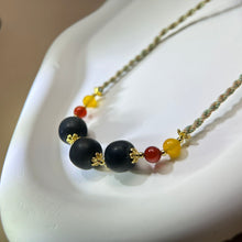 Load image into Gallery viewer, Black Nephrite Beads Necklace 和田玉墨玉珠链项链
