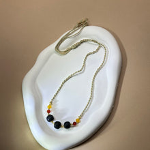 Load image into Gallery viewer, Black Nephrite Beads Necklace 和田玉墨玉珠链项链
