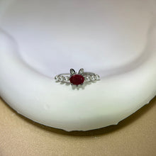 将图片加载到图库查看器，Pink Ruby Rabbit Adjustable Ring 粉色红宝石镶嵌兔子活口戒指
