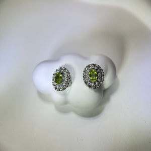 925 Silver Peridot Earrings 橄榄石镶嵌银耳钉