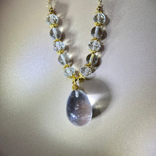 Load image into Gallery viewer, Clear Quartz Water Drop Pendant Beads Necklace 白水晶水滴吊坠珠链项链
