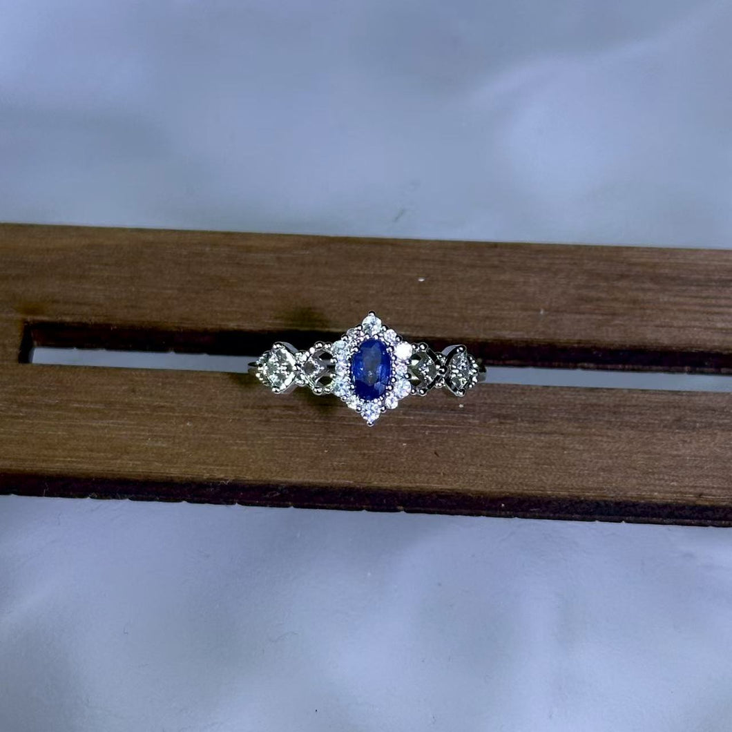 Blue Sapphire Adjustable Ring 蓝色蓝宝石镶嵌活口戒指