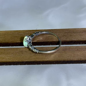 925 Silver White Opal Adjustable Ring 白欧泊银镶嵌活口戒指