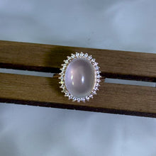 Load image into Gallery viewer, 925 Silver Rose Quartz Adjustable Ring 粉水晶银镶嵌活口戒指
