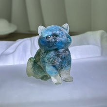 Load image into Gallery viewer, Blue Apatite Resin Cat Figurine 蓝磷灰滴胶小猫摆件
