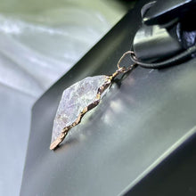 Load image into Gallery viewer, Clear Quartz Natural Shape Pendant Necklace 白水晶随型原石吊坠项链
