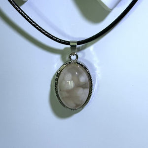 Cherry Blossom Agate Pendant Necklace 樱花玛瑙镶嵌吊坠项链
